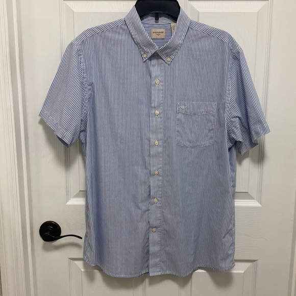 Dockers Other - Dockers Button Down collar shirt 60% cotton 40 % polyester front left pocket